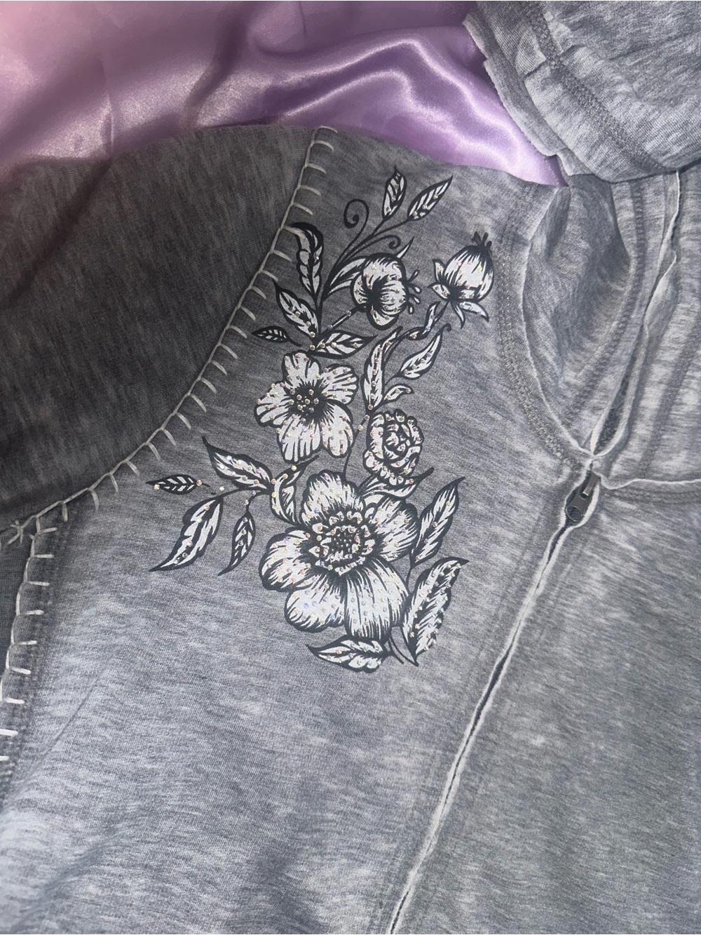 Y2K McBling Embellished Rhinestone Graphic Hoodie size M - Picture 6 of 14
